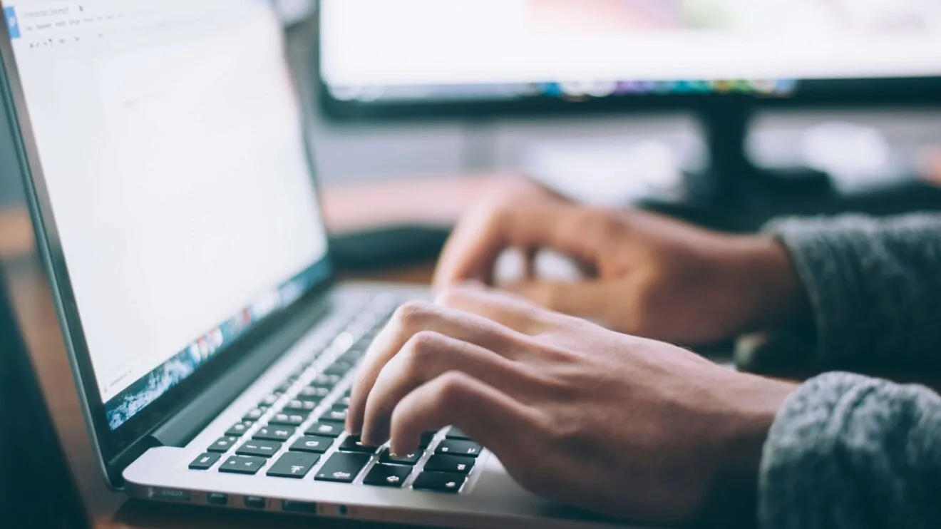 la com à l'heure du digital